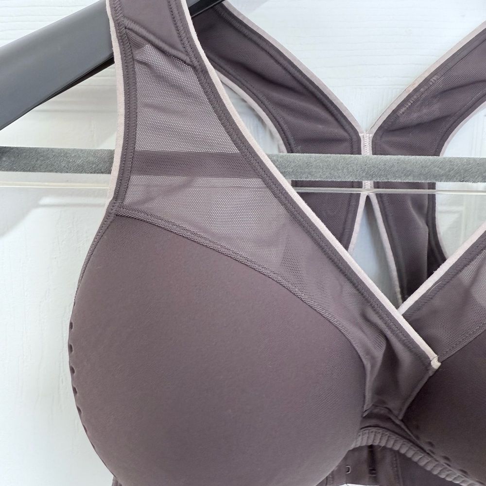 CALIA  Racerback Sports Bra Size S - Picture 6 of 16